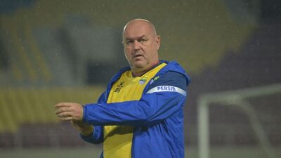 Preview Persis Vs Persib, Dua Pelatih Bilang Tim Lawan Kuat dan Solid
