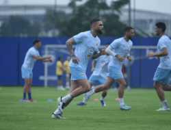 Kurzawa Latihan Perdana, Namun Belum Diboyong ke Solo, Kenapa!