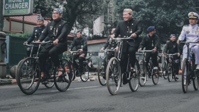 Bandung Masih di Persimpangan Jalan