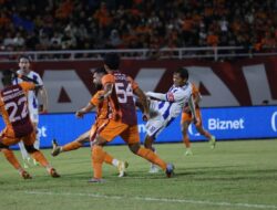 Persib Bermain Imbang 1-1 dengan Borneo FC, Bojan : Tak Terlalu Buruk buat Tim