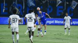 Rekor Tak Terkalahkan Persib di GBLA Terhenti, Berbagi Poin dengan Arema FC