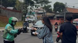 Peduli Sesama, BRI Pancoran Berbagi Jumat Berkah untuk Masyarakat Sekitar