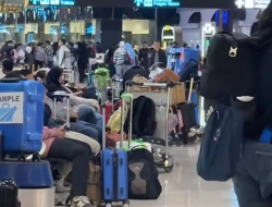 Imbas Abu Vulkanik Gunung Anak Krakatau, Bandara Soetta Ditutup